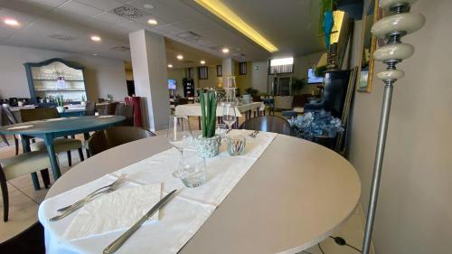 Hotel Europa - image 13