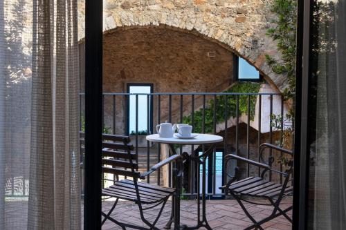 El Far Hotel Restaurant - image 11