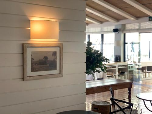 El Far Hotel Restaurant - image 8