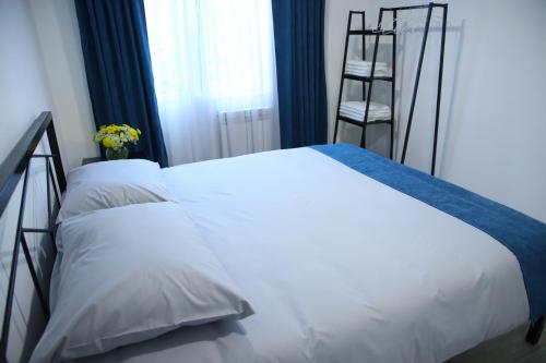 Central Guesthouse Gyumri - image 11