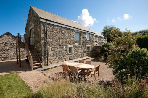 Skyber Lowen, Ruan Minor, Cornwall