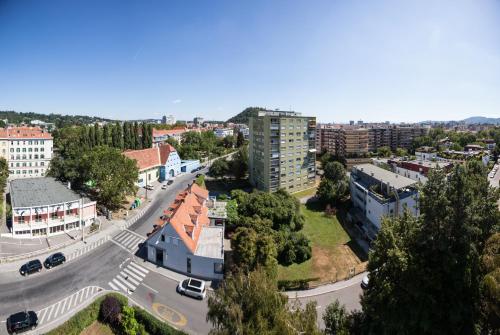 Rafael Kaiser - Apartment Sunlight - image 5