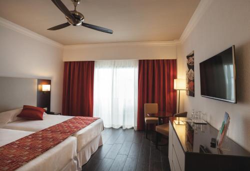 Hotel Riu Monica - Adults Only - image 14