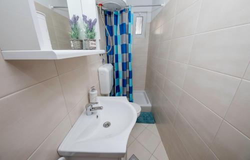 Apartments Korina 2866 - image 2