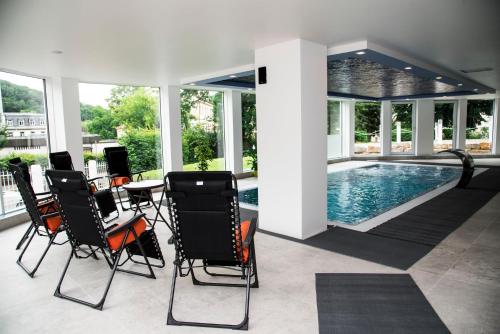 Swimming pool, Hotel Villa Elsa in Bad Kissingen