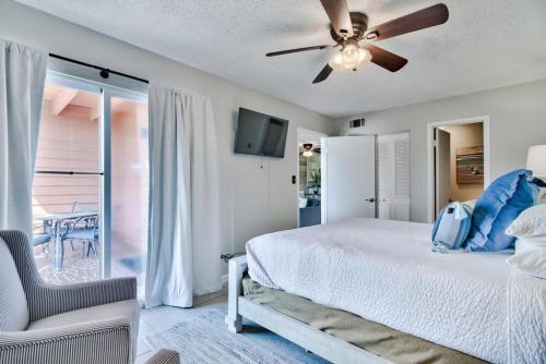 Tradewinds Condos - image 7