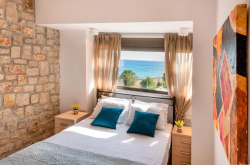 Villa CostaMare - enjoy lazy days on the private Pool-Jacuzzi