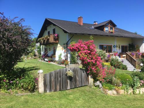 Gästehaus Huber - Accommodation - Arbesbach