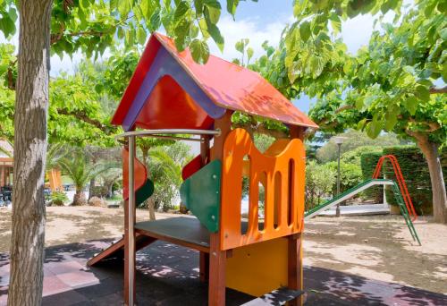 GHT Aparthotel Tossa Park - image 10