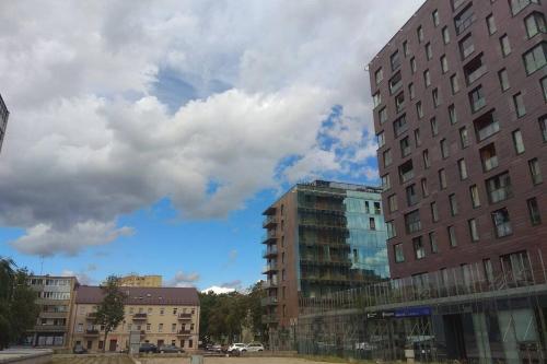 Slucko Central Studio Apartment near River