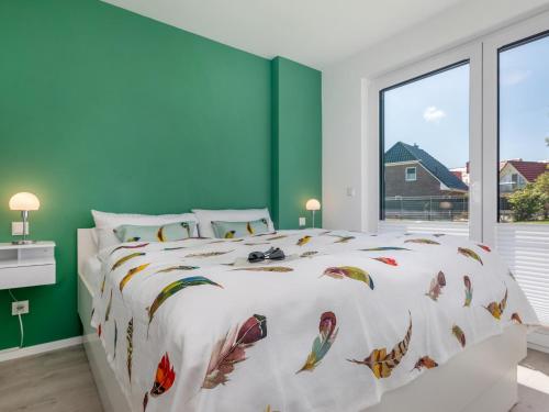 One-Bedroom Apartment image 7