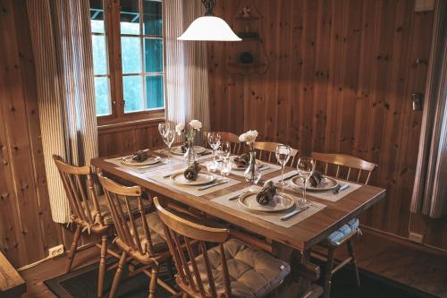 Sjoaasen Hytte in Tuddal