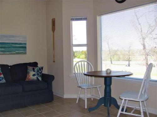 River Creek II at Sea Trail by Sloane Realty Vacations - image 5