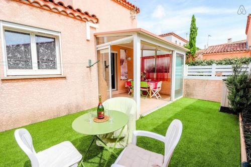 Charming little house at 150 meters from the beach