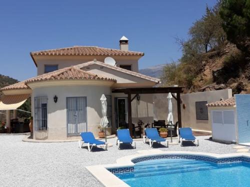 Gorgeous Villa in Arenas Spain With Private Swimming Pool gîte à louer Las Casillas