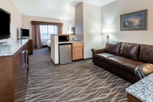 La Quinta by Wyndham Belgrade - Bozeman Airport - image 10