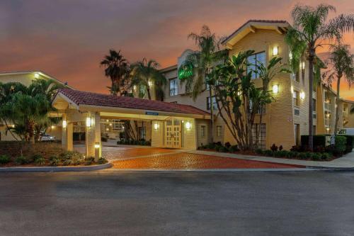 La Quinta Inn by Wyndham Tampa Bay Pinellas Park Clearwater