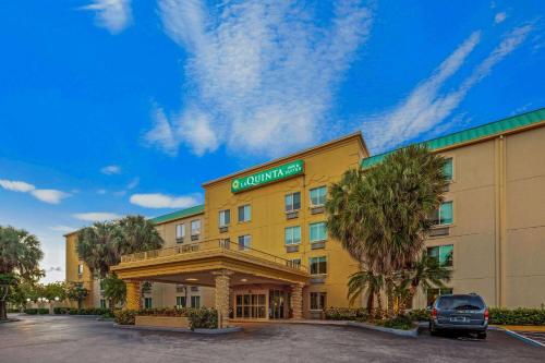 La Quinta by Wyndham Miami Cutler Bay