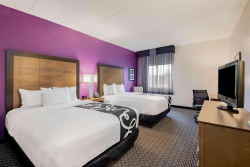 La Quinta Inn & Suites by Wyndham Baltimore Bwi Airport