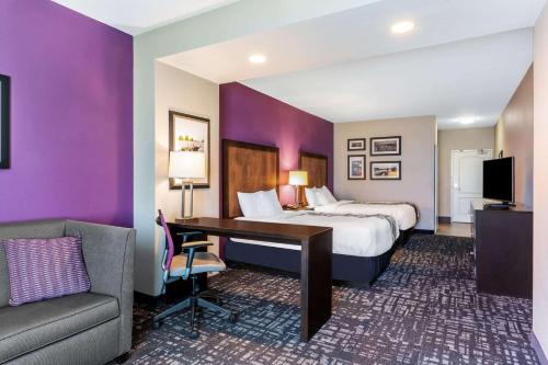 La Quinta by Wyndham Monahans Room Type - Deluxe Queen Room with Two Queen Beds - Non-Smoking