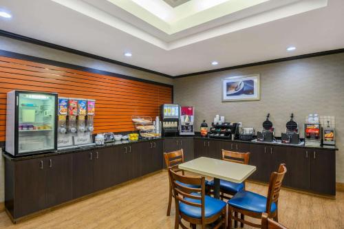 La Quinta Inn & Suites by Wyndham Glendive