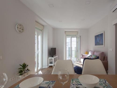 RD APARCAMIENTO INCLUIDO TRIANA luminoso cómodo apartamento 2Bd 2Bth, Sevilla (Foto 4)