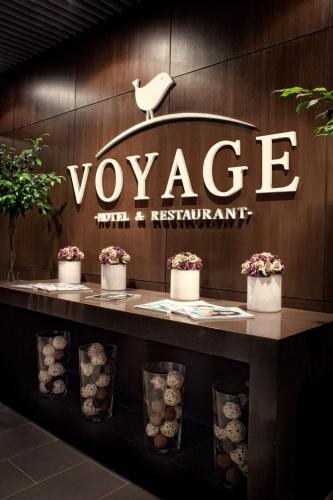 Lobby, Voyage Hotel in Karagandy