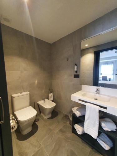 HOTEL IBERUM - image 11