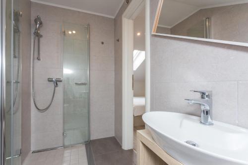 BoGo-Galijun Room Type - Deluxe Apartment