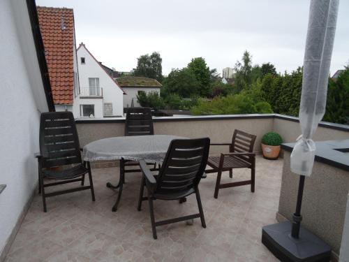 Wohnung ca. 85 qm zzgl. 17 qm Terrasse