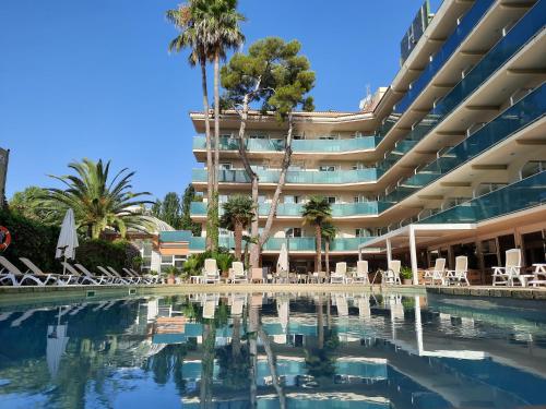 Hotel Canada Palace - Calafell