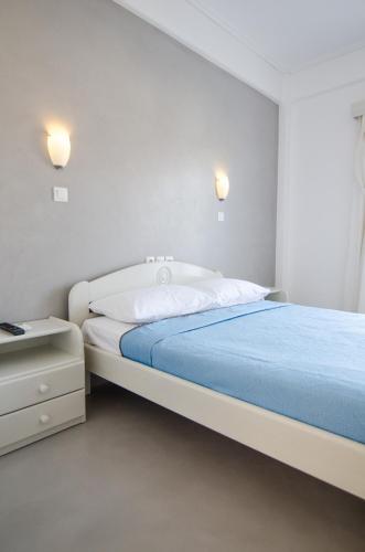 Olga, Ios Chora (photo 11)