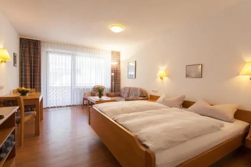 Rustikales Apartment 35qm mit Balkon Nähe Freiburg in Simonswald, Deutschland