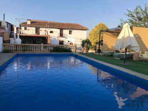 สระว่ายน้ำ, Almazara de Paulenca in กัวดิกซ์