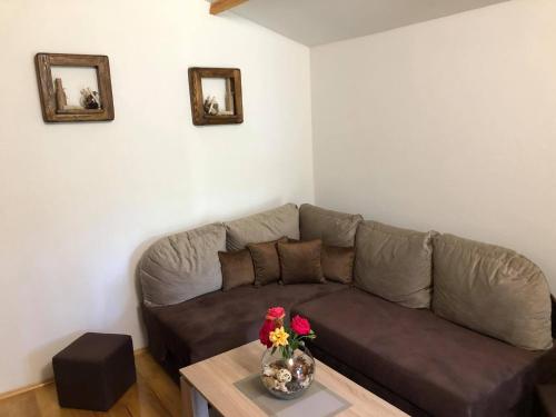 Studio apartman Firdaus-Bihać, Dobrenica bb