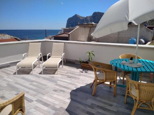 Home Holiday Sicily gîte à louer Isola delle Femmine