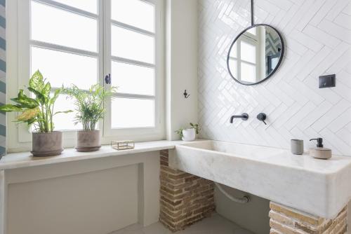 Moon & Stars Boutique Hotel - image 9