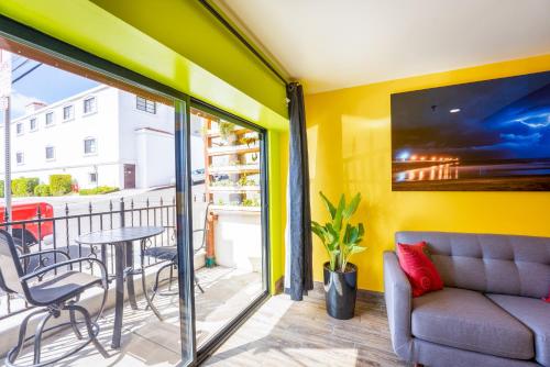 Nomads Hotel in San Clemente, USA