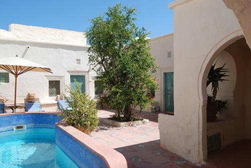 Hotel Dar Dhiafa - 수영장