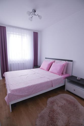White Apartment, Priština (fotografie 10)