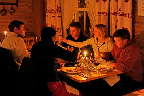 Hostel Chalet Stöckli mit Etagendusche