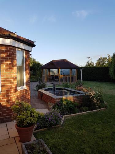 Skats, Orchard View B&B in Whitminster