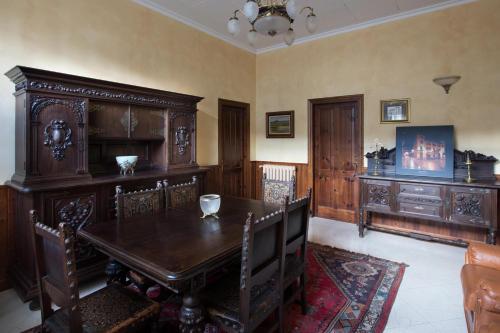 Facilities, Casa Espana in Villaviciosa
