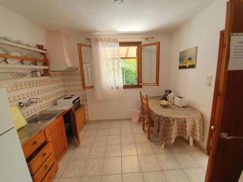 Dionisos Studios and Apts Skiathos 2