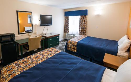 2 double beds