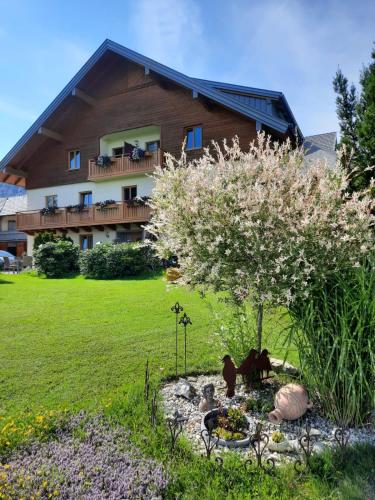 Pension Kreuzinger, 5310 Tiefgraben in Mondsee