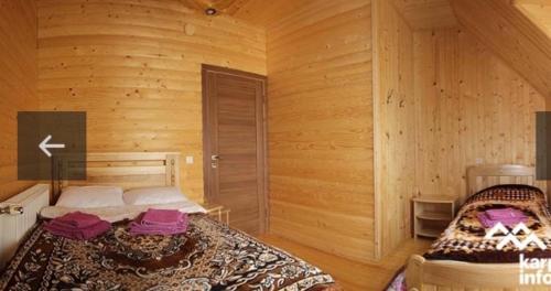 Basic Triple Room with Shared Bathroom