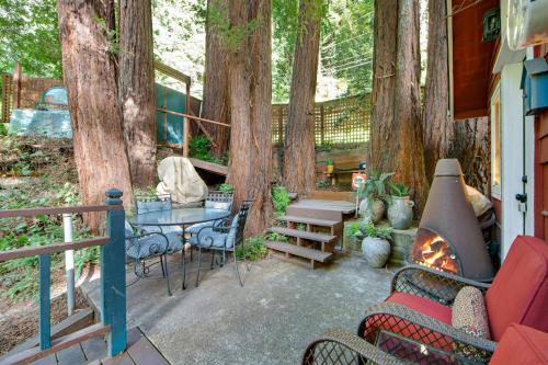 Mt. Hermon Treehouse - image 4