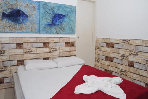 Standard Double Room image 6