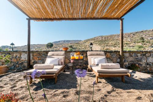Facilities, Yiannis Retreat in Itanos